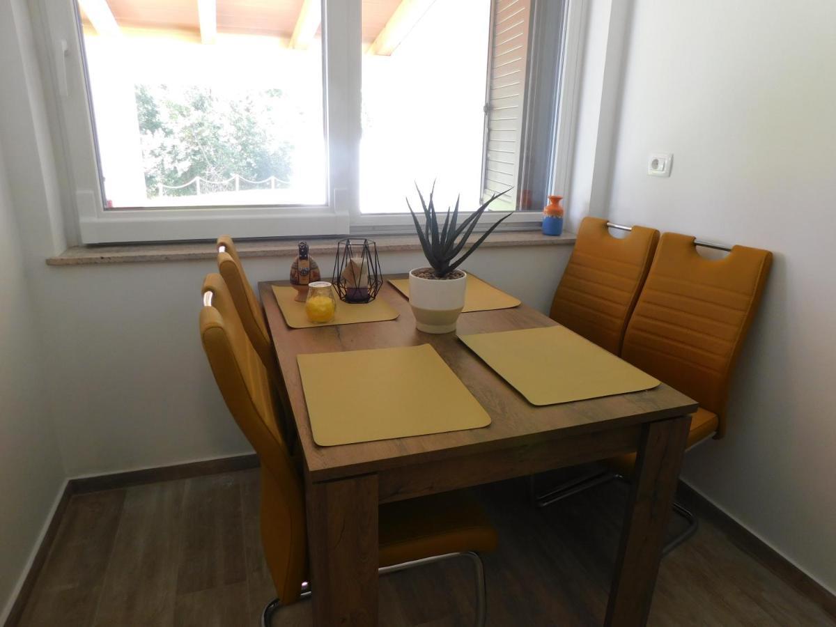 Active Chillax Oasis Apartments Ankaran Zewnętrze zdjęcie