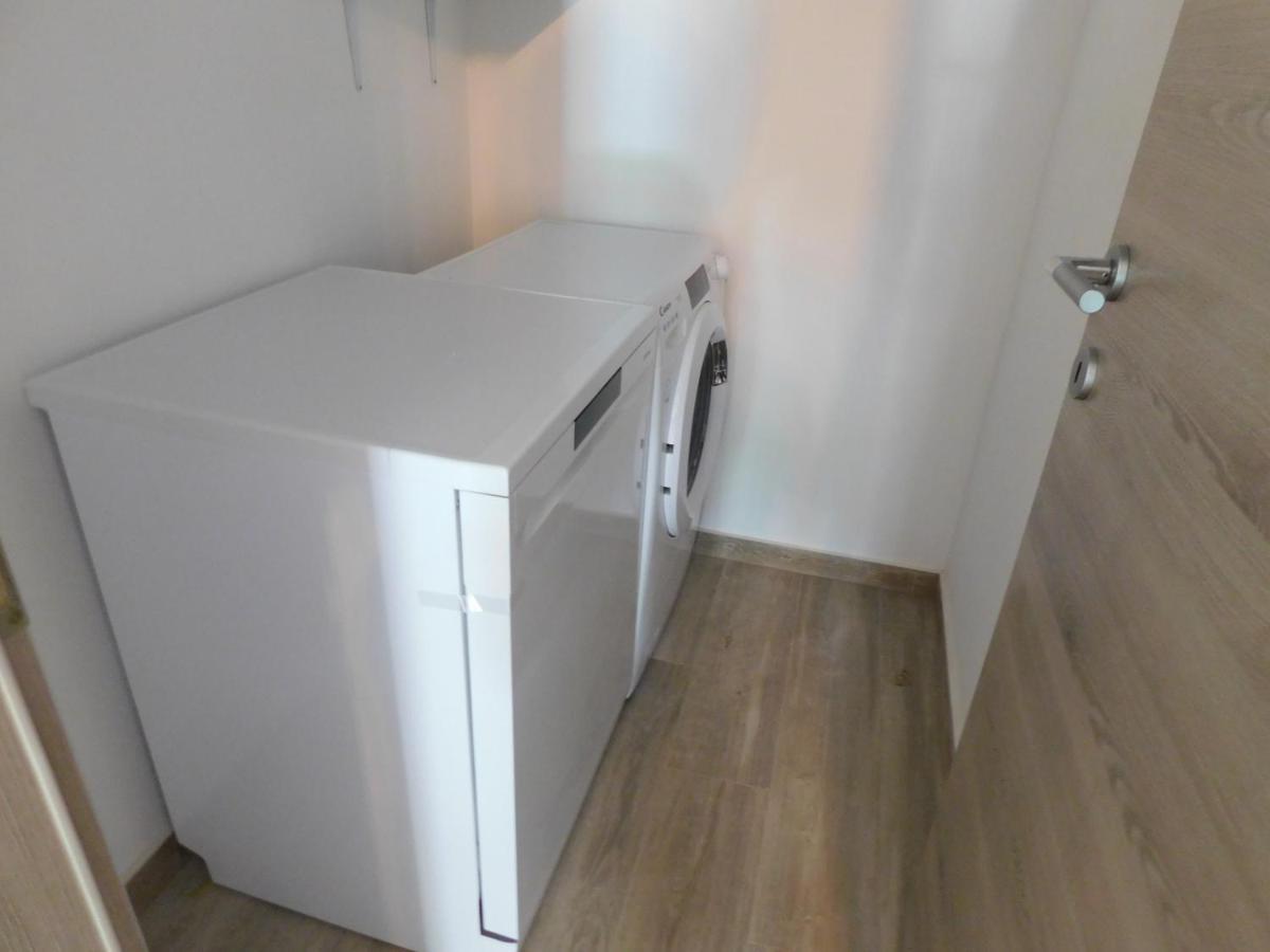 Active Chillax Oasis Apartments Ankaran Zewnętrze zdjęcie