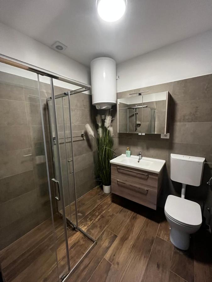 Active Chillax Oasis Apartments Ankaran Zewnętrze zdjęcie