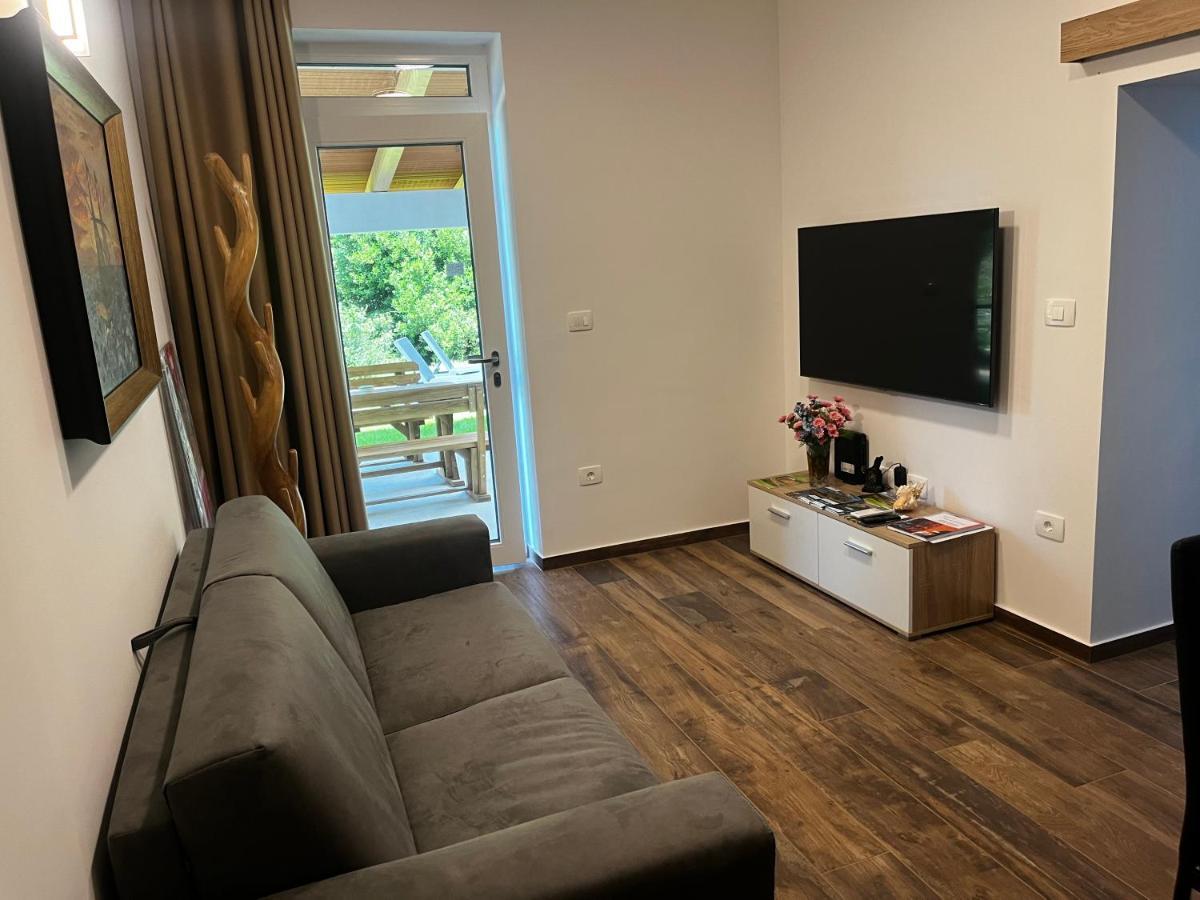 Active Chillax Oasis Apartments Ankaran Zewnętrze zdjęcie