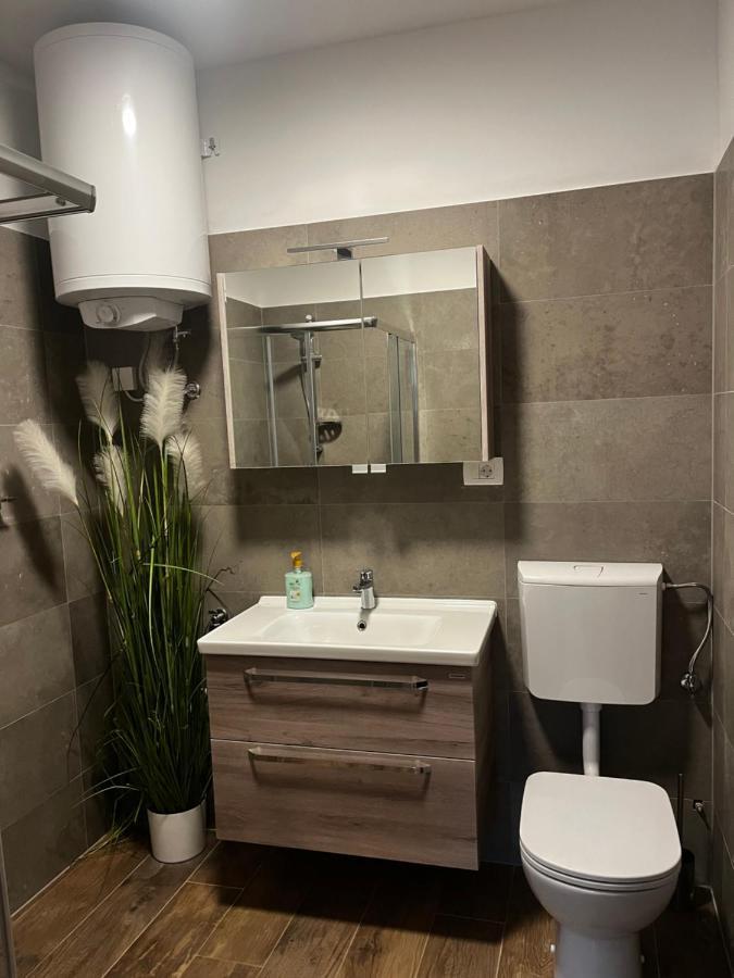 Active Chillax Oasis Apartments Ankaran Zewnętrze zdjęcie