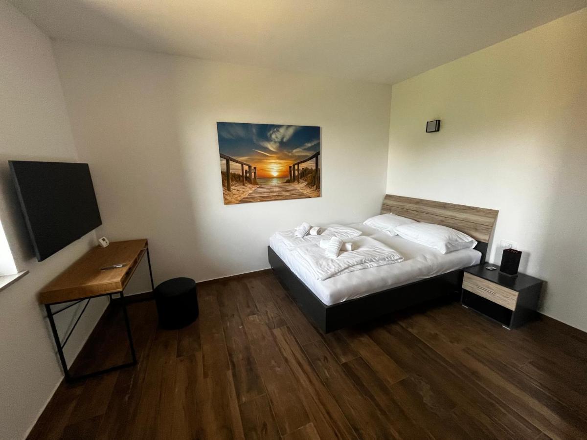 Active Chillax Oasis Apartments Ankaran Zewnętrze zdjęcie