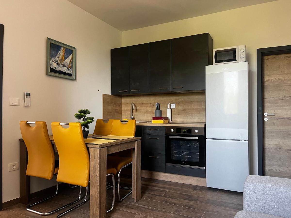 Active Chillax Oasis Apartments Ankaran Zewnętrze zdjęcie